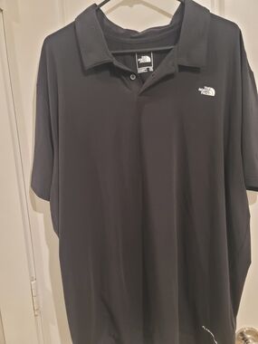 The North Face Men’s Black Short-Sleeve Polo